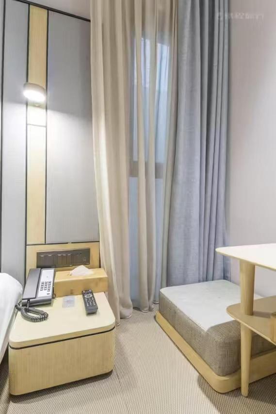 지 호텔 상하이 번드 미드 산동 로드 샹하이 외부 사진